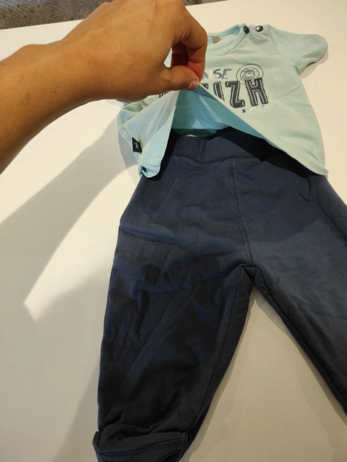 Ensemble 12 mois - photo numéro 4