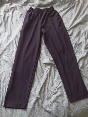 Pantalon noir taille 4