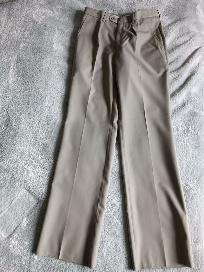 Pantalon beige homme classique élégant - photo numéro 3