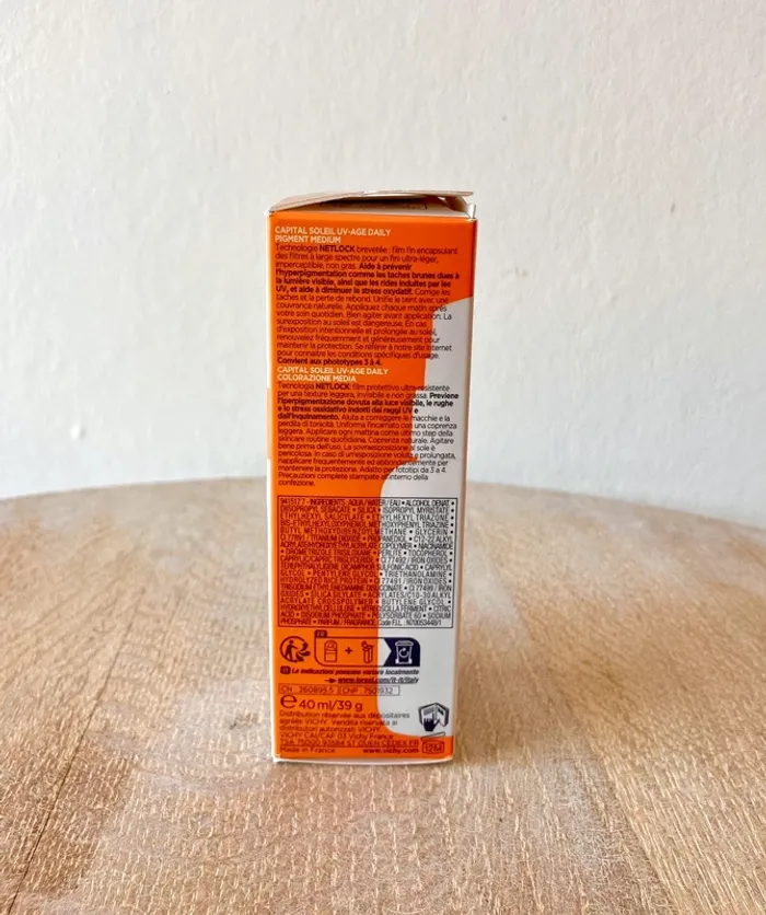 Vichy Fluide Solaire Anti-Âge Toutes Peaux 40 ml Neuf - photo numéro 2