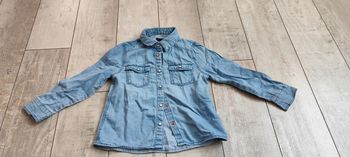 Chemise en jean bleu Kiabi T3A