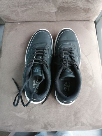 Baskets taille 38