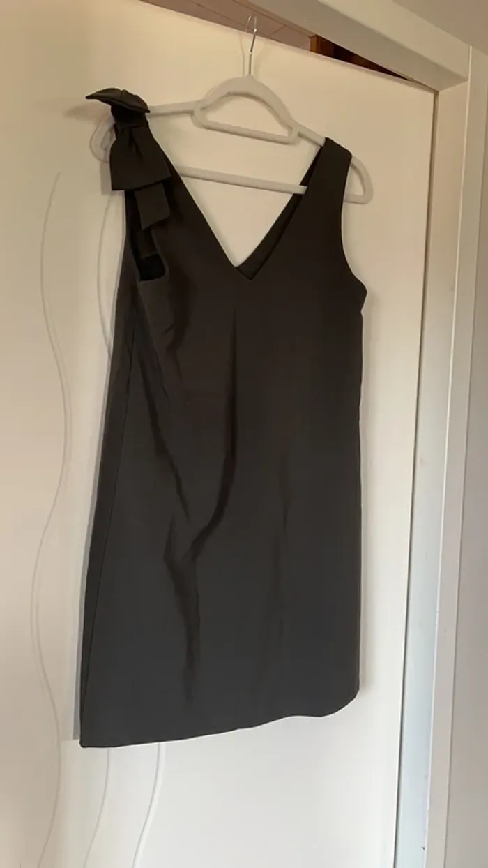 Robe kaki - photo numéro 2