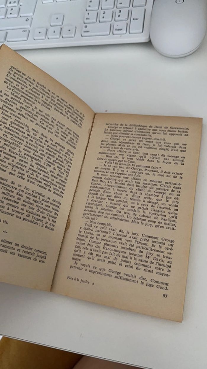 Livre face à la justice - photo numéro 4