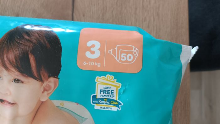 Couches Pampers taille 3 - photo numéro 2