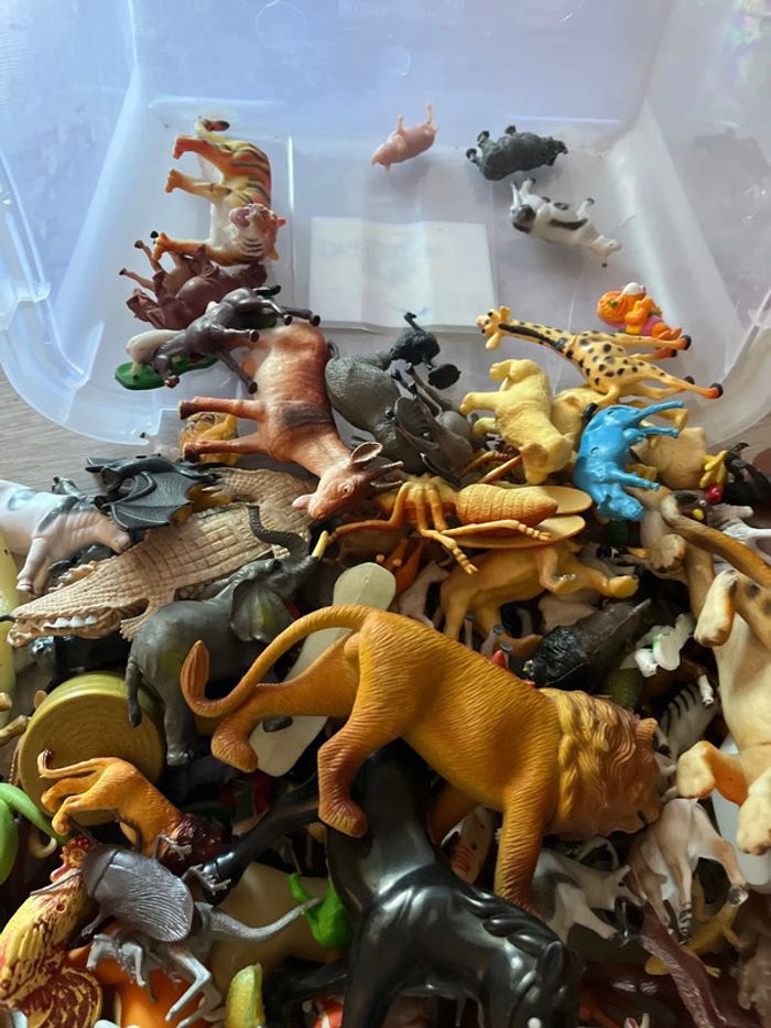 Gros lot de beaucoup d’animaux - photo numéro 5