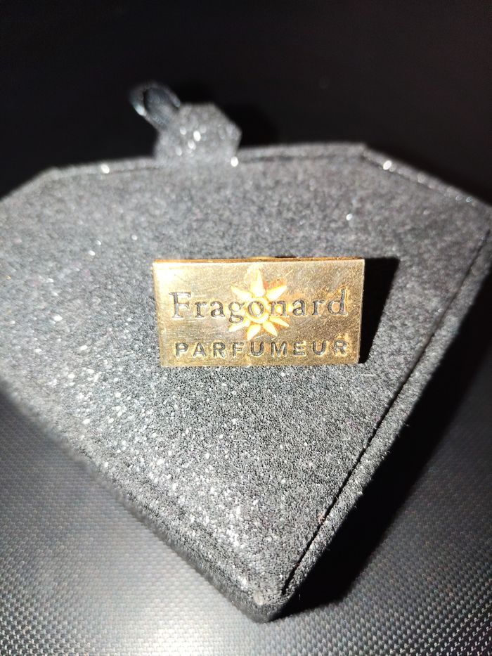 PIN'S authentique FRAGONARD - photo numéro 3