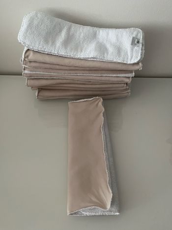 10 absorbants lavables en microfibre  + 2 boosters Hamac.