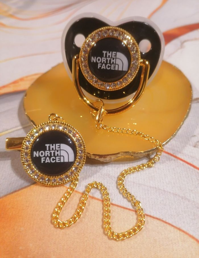 Tétine The North face noir