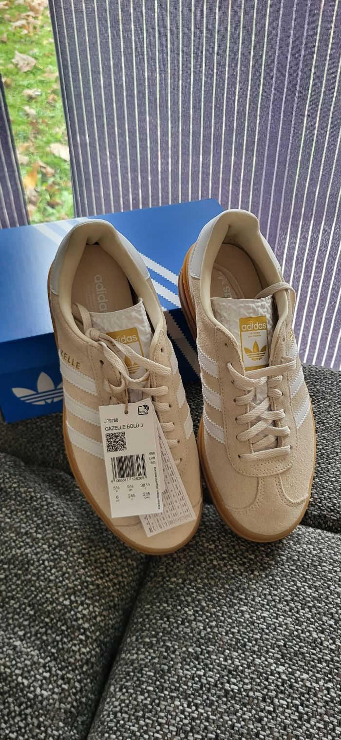 Adidas Gazelle Bold J - Taille 38 ⅔ - photo numéro 4