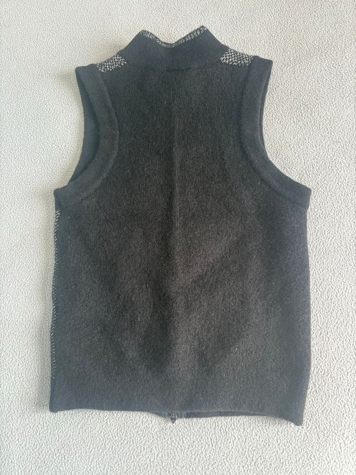 Gilet sans manches blanc et noir Nike - photo numéro 2