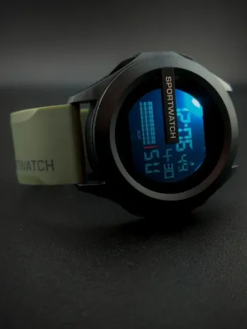Montre verte foncée et noire, waterproof