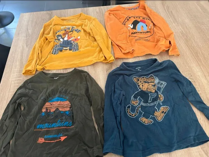 4 lots tee shirts manche longue 3/4 ans
