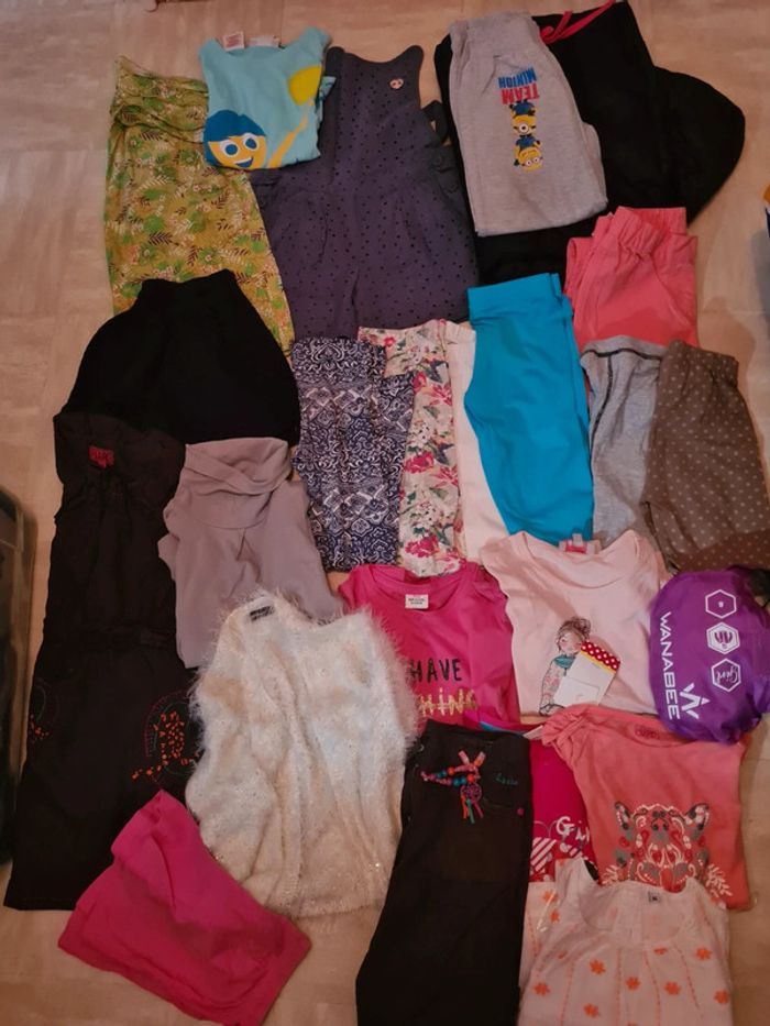 Lots vêtements  fille