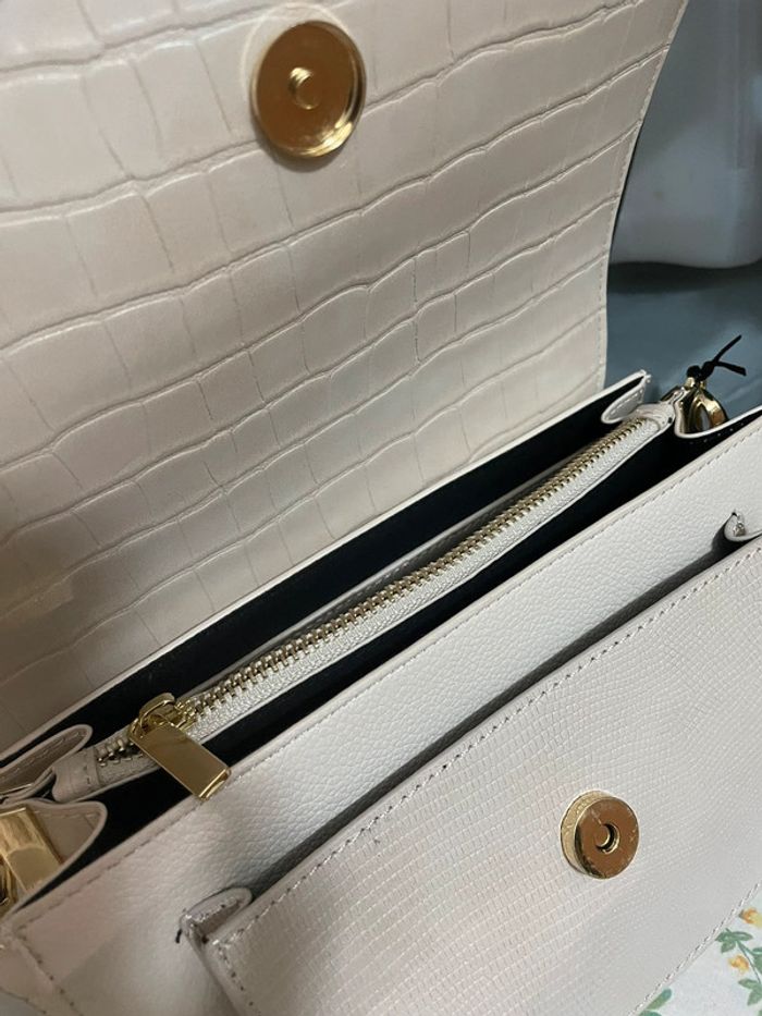 Valeur neuve 75€ sac à bandoulière galerie lafayette effet croco - photo numéro 15