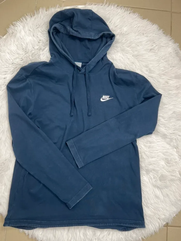 Pull Nike