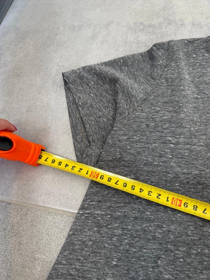 T-shirt Protest homme gris taille M très bon état - photo numéro 7