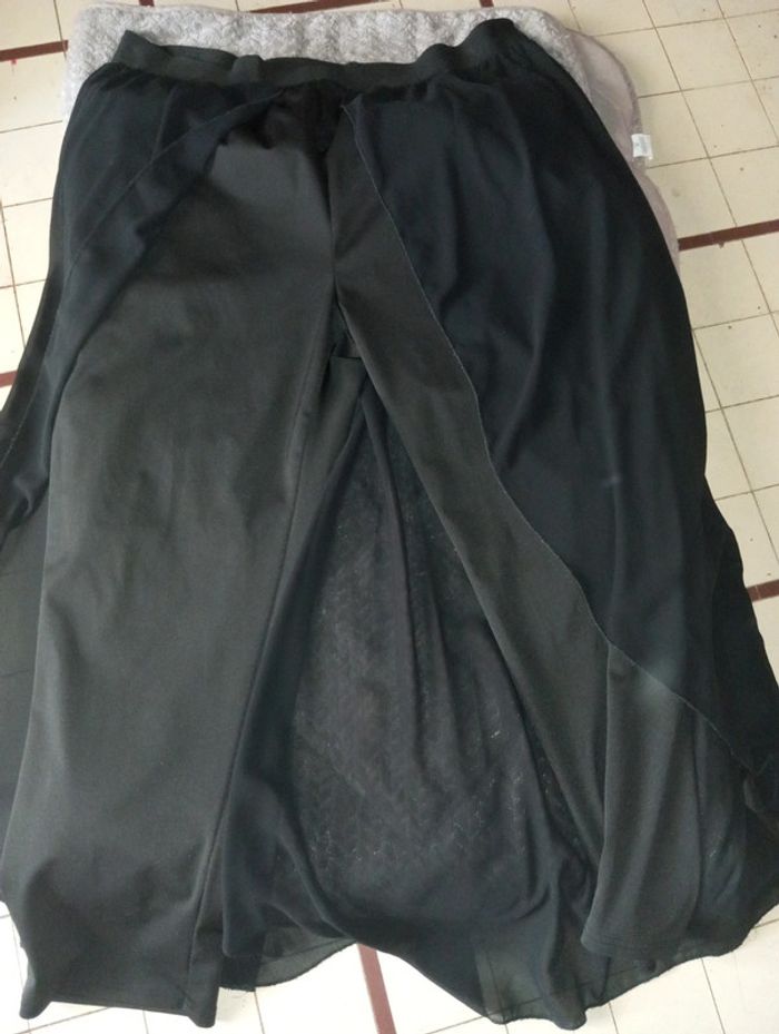 Pantalon avec traîne
