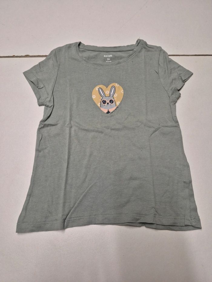Tee-shirt