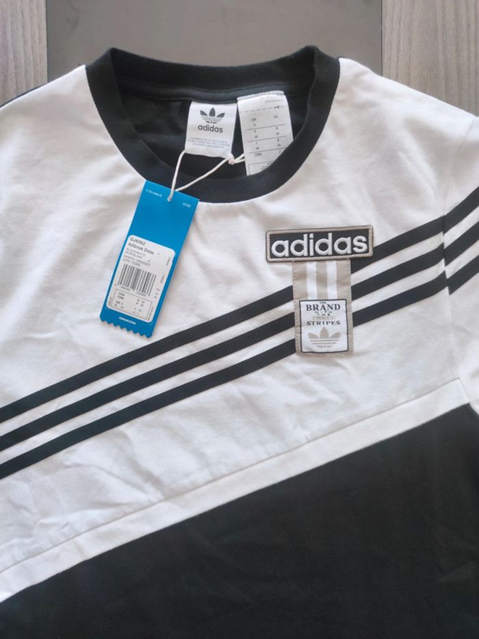 Robe Adidas - photo numéro 2