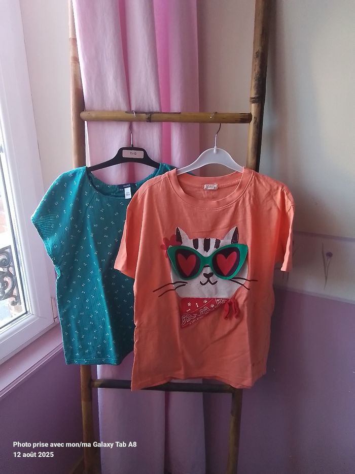 Lot 2 tee-shirts fille 12 ans