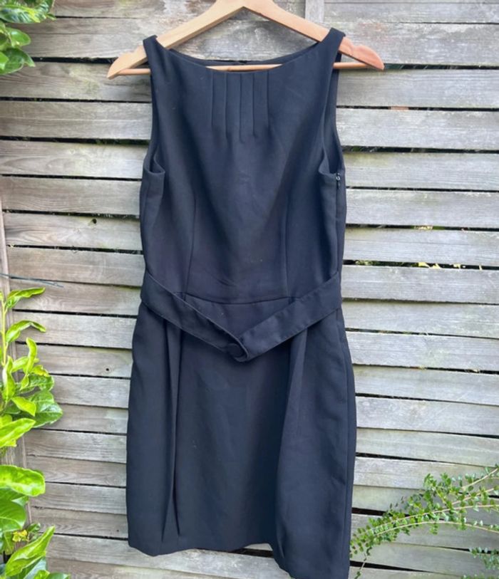 Élégante robe noire Laura Clément vendue par La Redoute, taille 38, en très bon état. - photo numéro 3