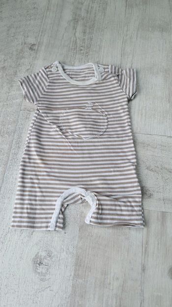 Barboteuse Taille 3 mois