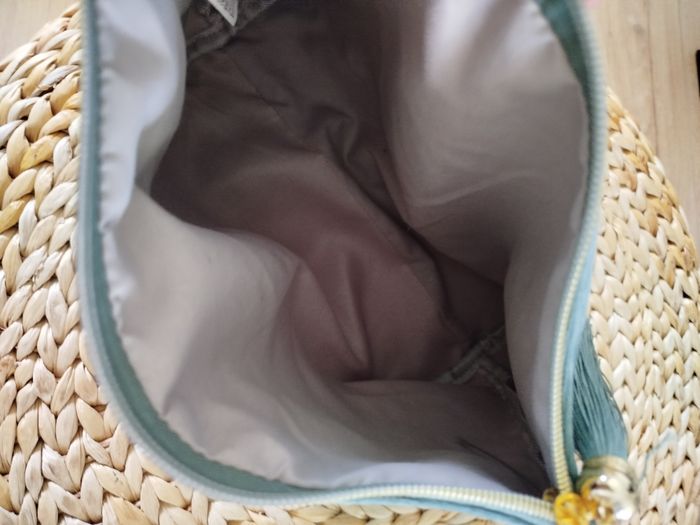 Pochette velours ras bleu et doré - photo numéro 4