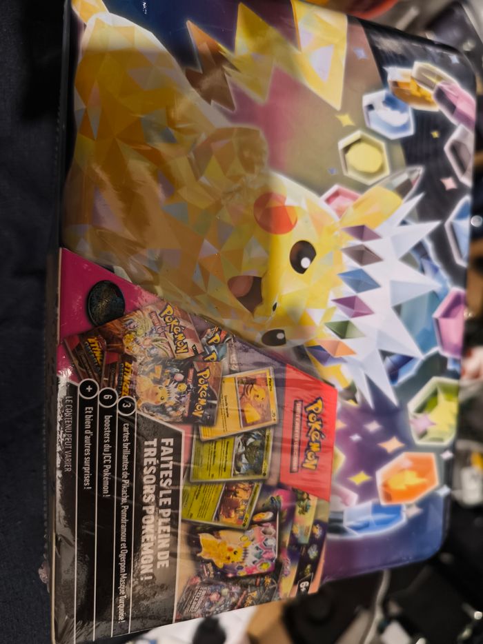 Coffret métallique boîte lunch box Pokémon 6 booster 3 cartes brillantes Etc AB prix ferme neuf