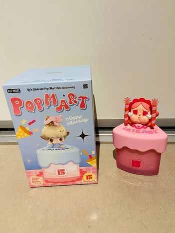 Pop Mart 15th anniversary - Bougie Cry Baby