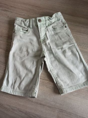 Short taille 4/5 ans