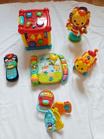 Lot de jouets électronique bébé