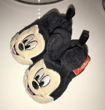 Chaussons Mickey pointure 15