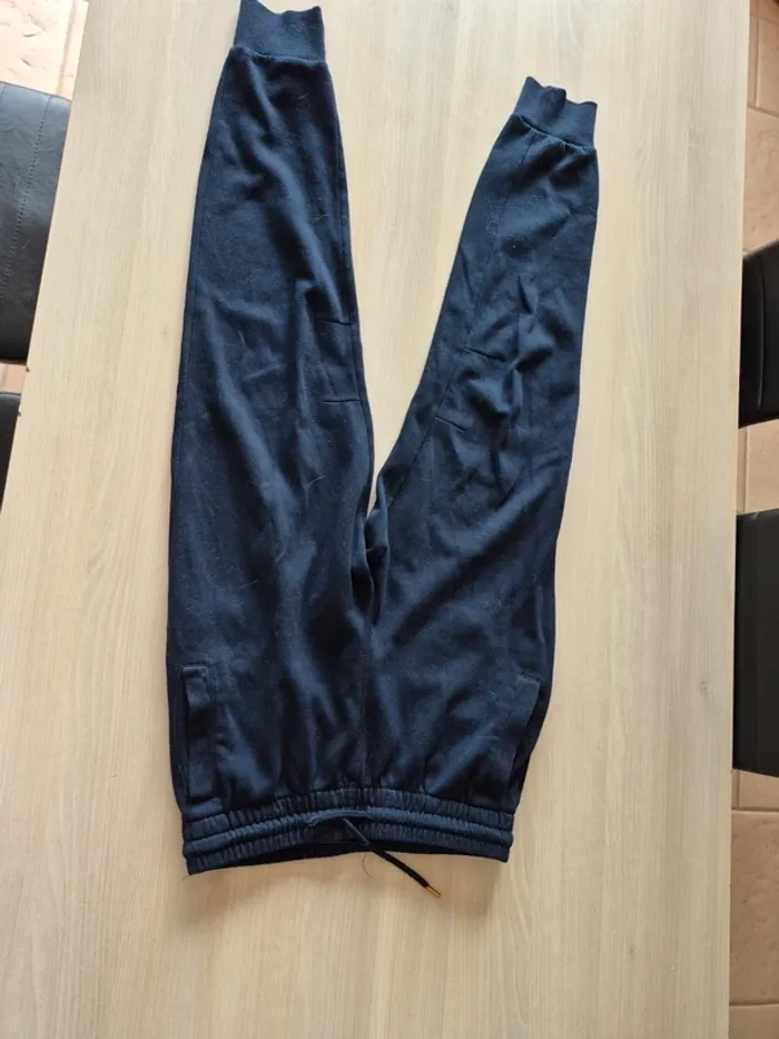 Jogging bleu marine - photo numéro 2