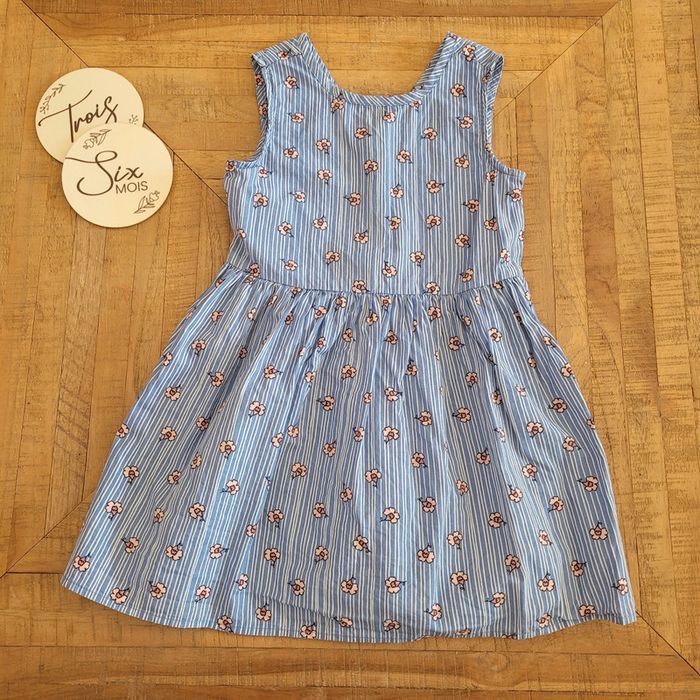 Robe fleurie 3ans - photo numéro 3