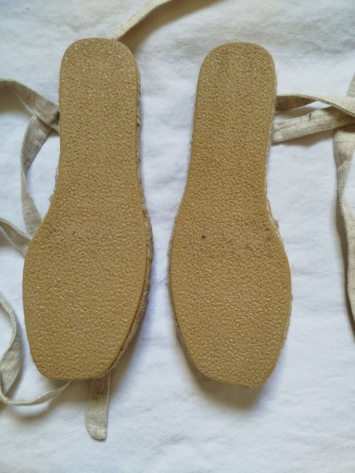 Chaussure - photo numéro 2