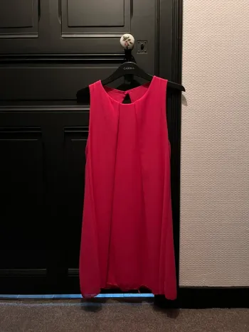 Robe fushia rose