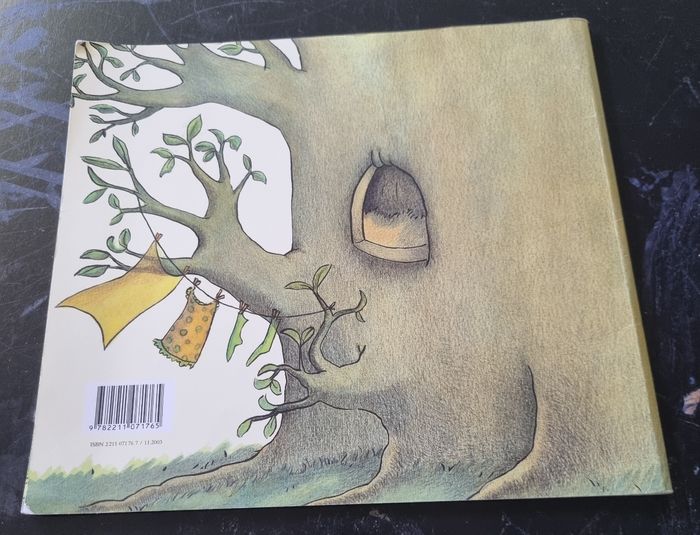 livre enfant La fille de l'arbre - Magali Bonniol - photo numéro 2