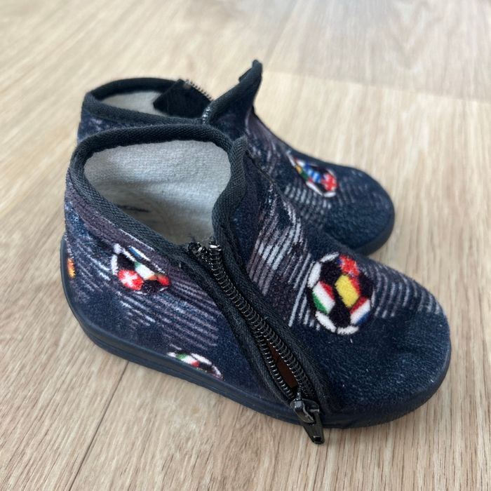 Chaussons - photo numéro 2