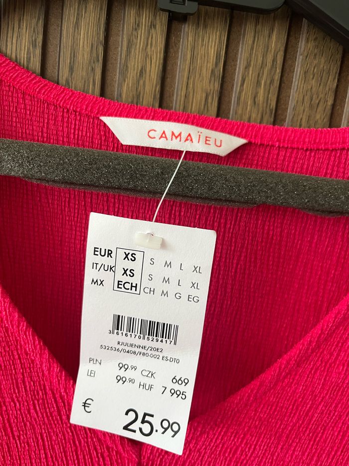 Robe camaïeu neuve - photo numéro 2