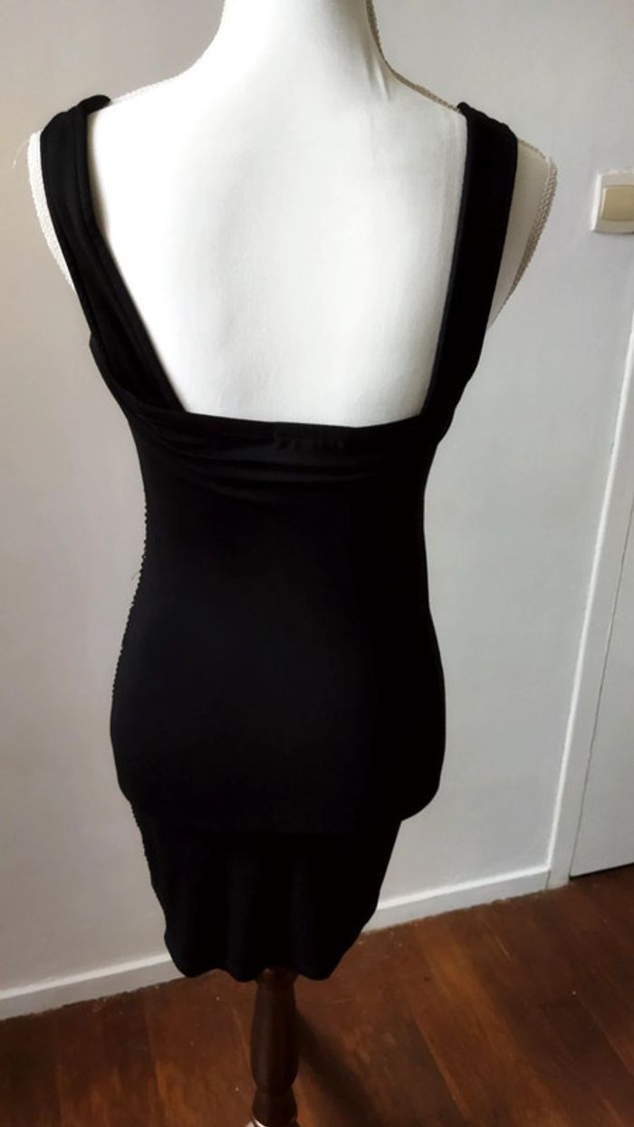 #aline11052405-robe noire - photo numéro 2