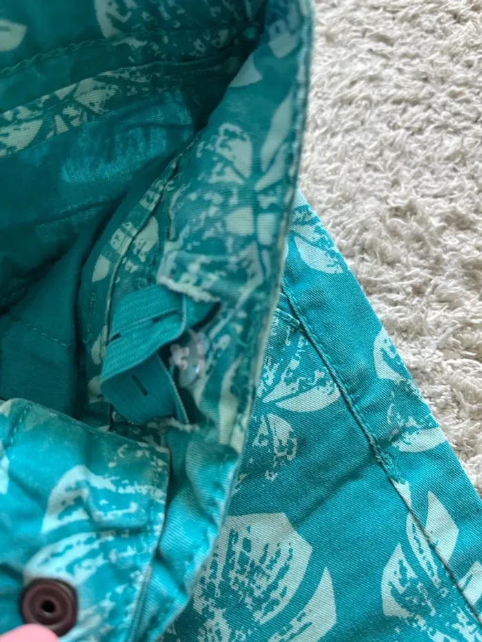 Short à fleurs bleu turquoise marque Orchestra taille 5 ans - photo numéro 3