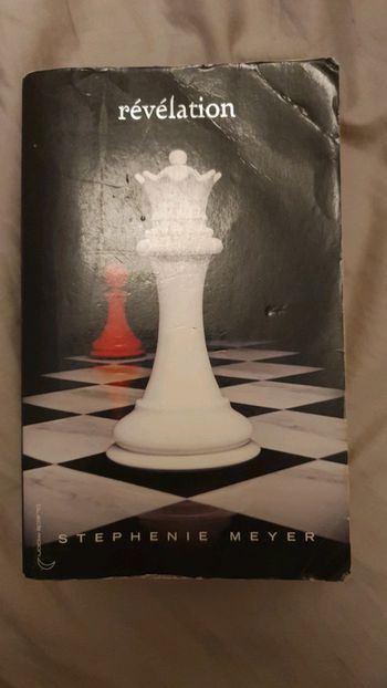 Livre Révélation Twilight /Stephenie MEYER