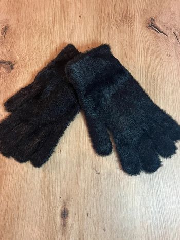 Gants doux noirs taille unique femme neufs
