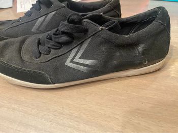 Basket feiyu noir taille 43