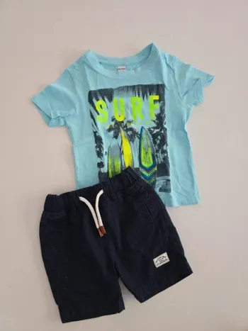 Ensemble short bleu