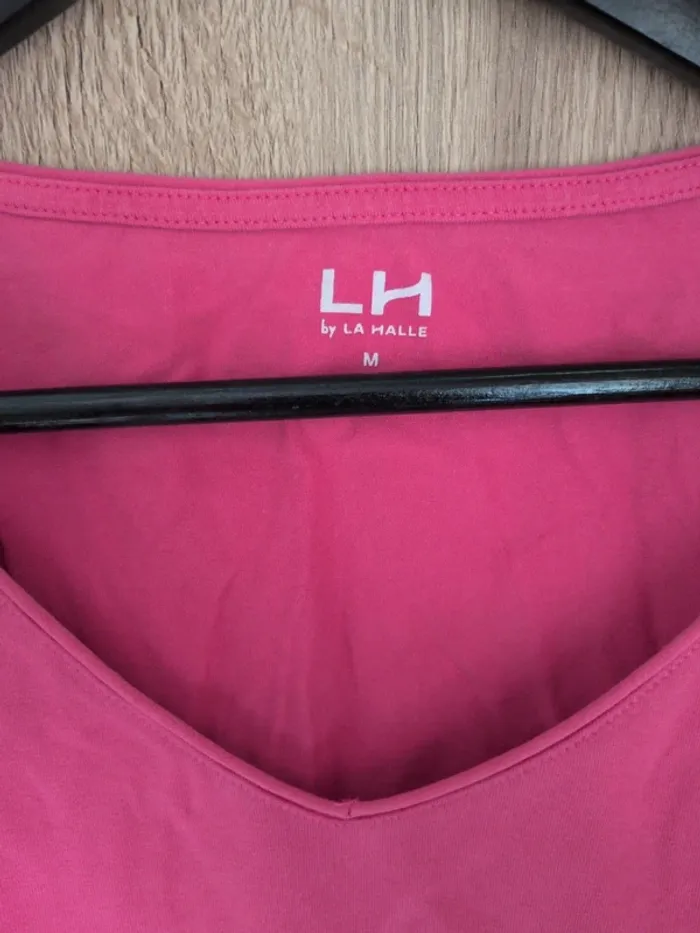 T shirt Taille 38 - photo numéro 2