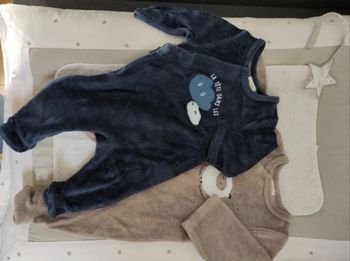 Lot 2 pyjamas velours