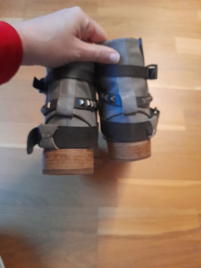 Bottines fourees. - photo numéro 3