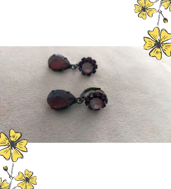 Boucles d’oreilles vintage goutte & strass violets – Collection Nuances de Rose - photo numéro 7